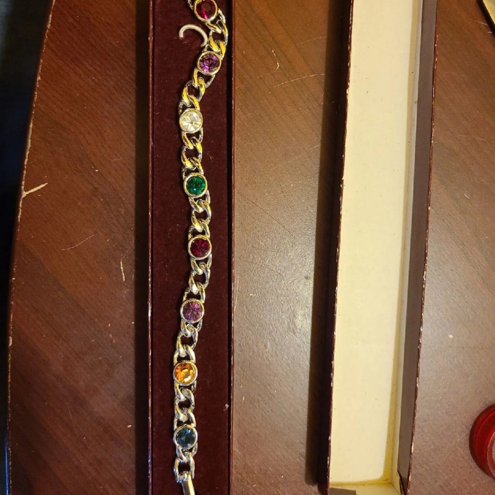 Bracelet
